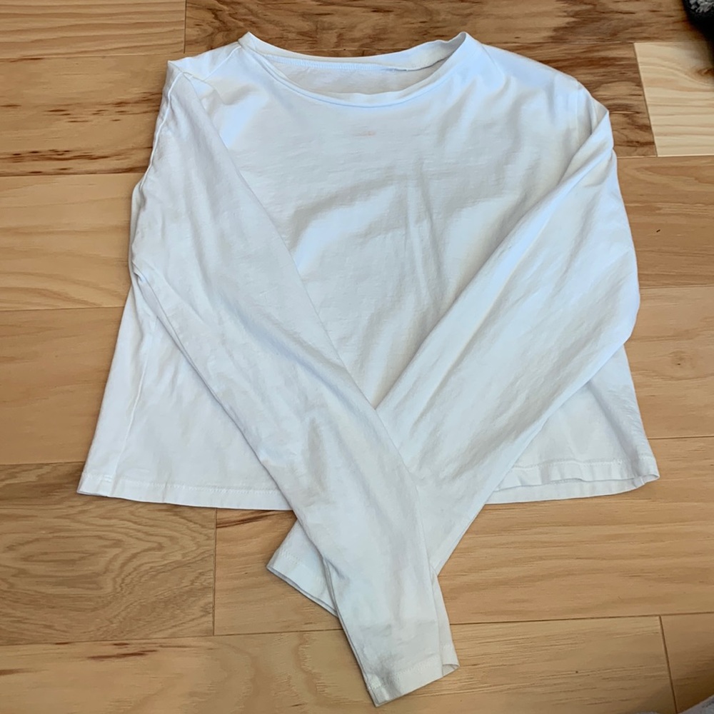 Simple White Long Sleeve Crop Top